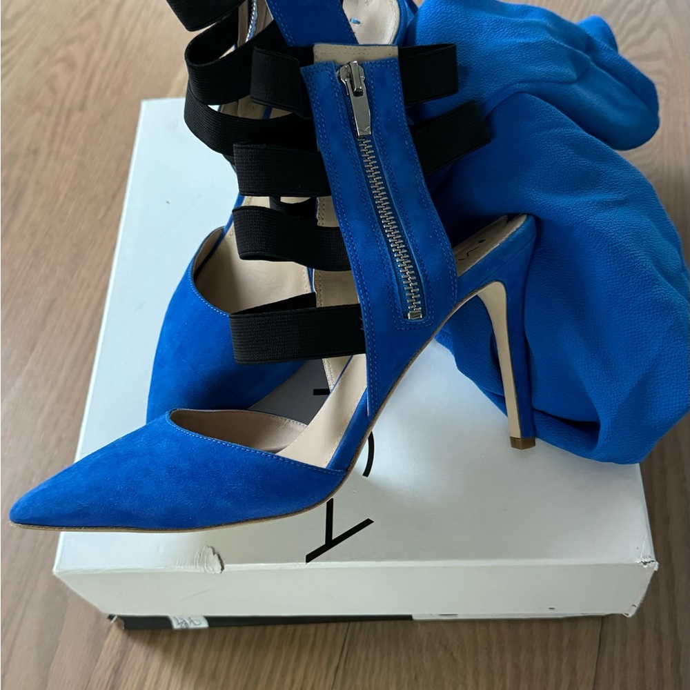 Via Spiga shoes, 8M